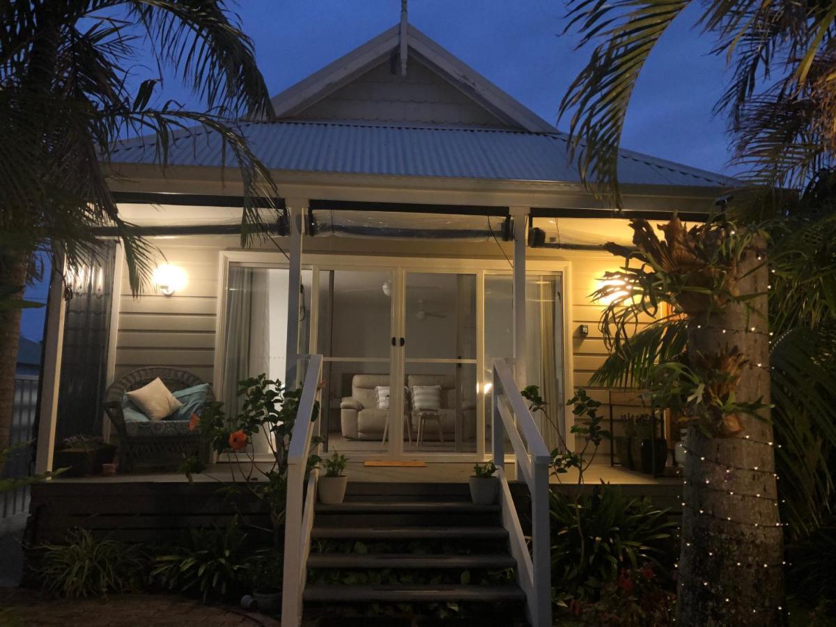 Lakeside Bungalow Marks Point エクステリア 写真